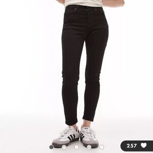 Topshop jeans in black size 2